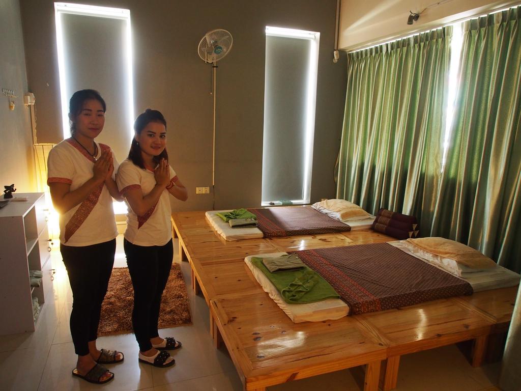 Top Hostel Phnom Penh Bagian luar foto